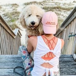 Lucy & Co.: Dogs Are My Fav Hat