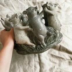 One Hundred Eighty Degress Arkansas Razorbacks Pig Around The Rosie Figurine (PICK UP ONLY)