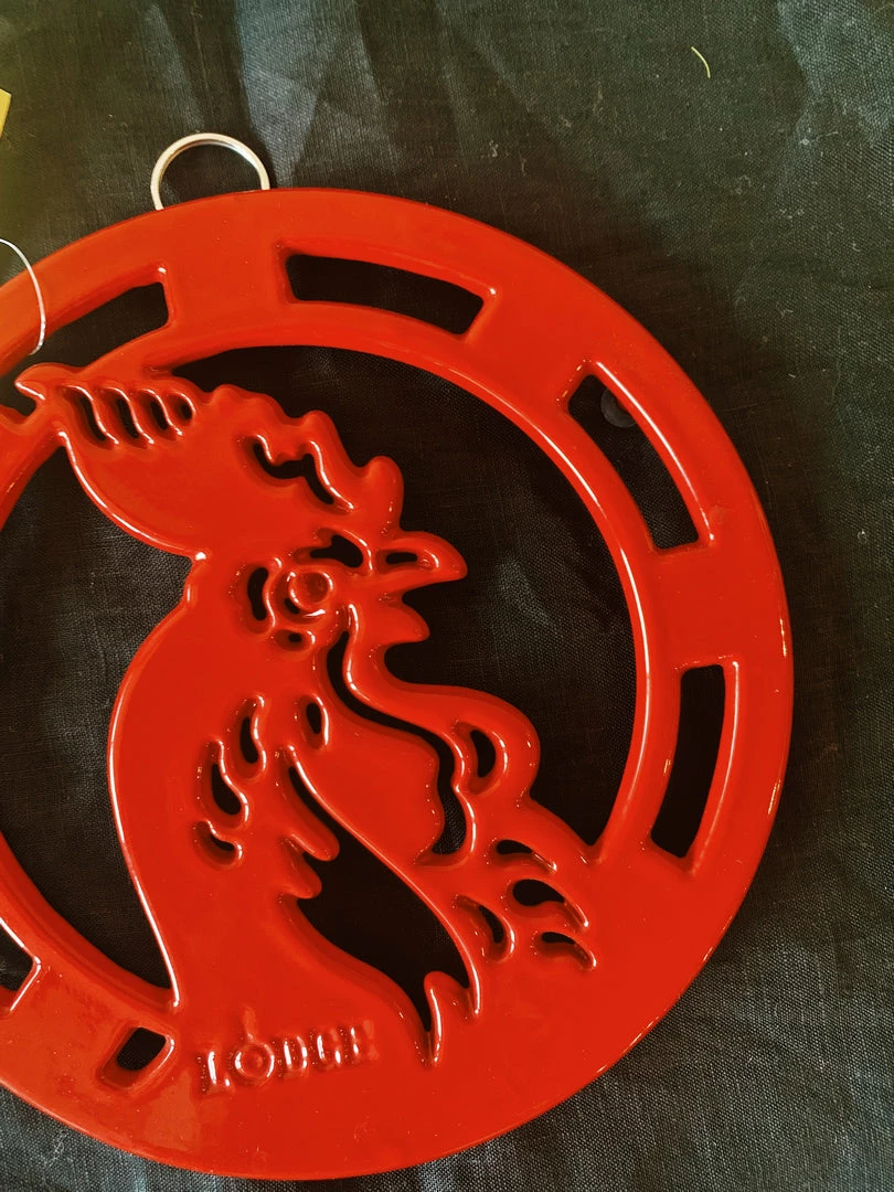 Lodge Enameled Rooster Trivet - 8 Inch Housewarming Gifts