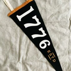 Oxford Pennant: 1776 Pennant