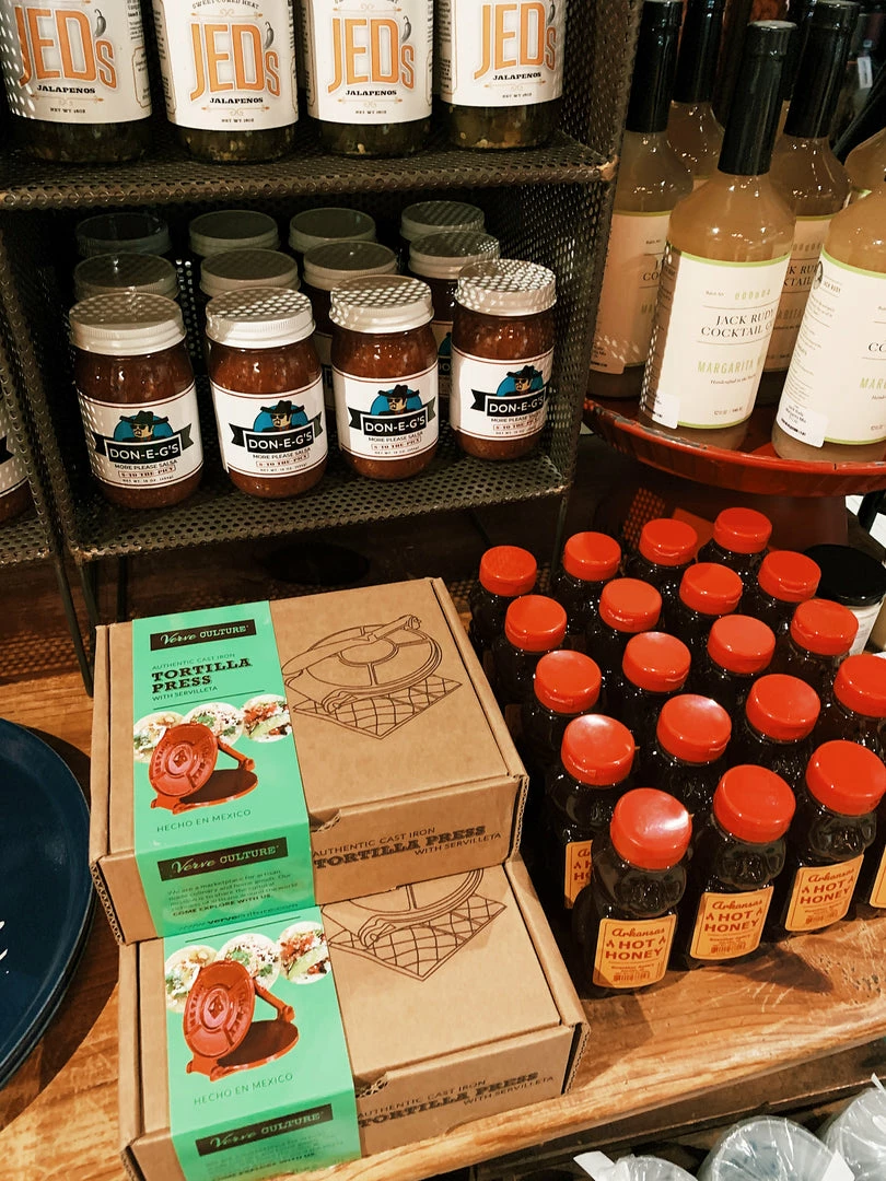 Verve Culture Cast Iron Tortilla Press Kit