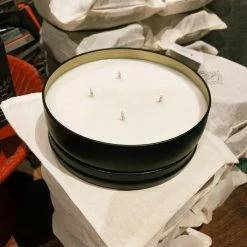 Lost & Found Collective: Oak Moss & Citronella Candle Lake