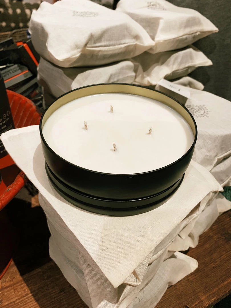 Lost & Found Collective: Oak Moss & Citronella Candle Lake