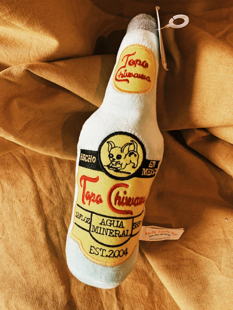 Haute Diggity Dog Topo Chiwawa Dog Toy Lake