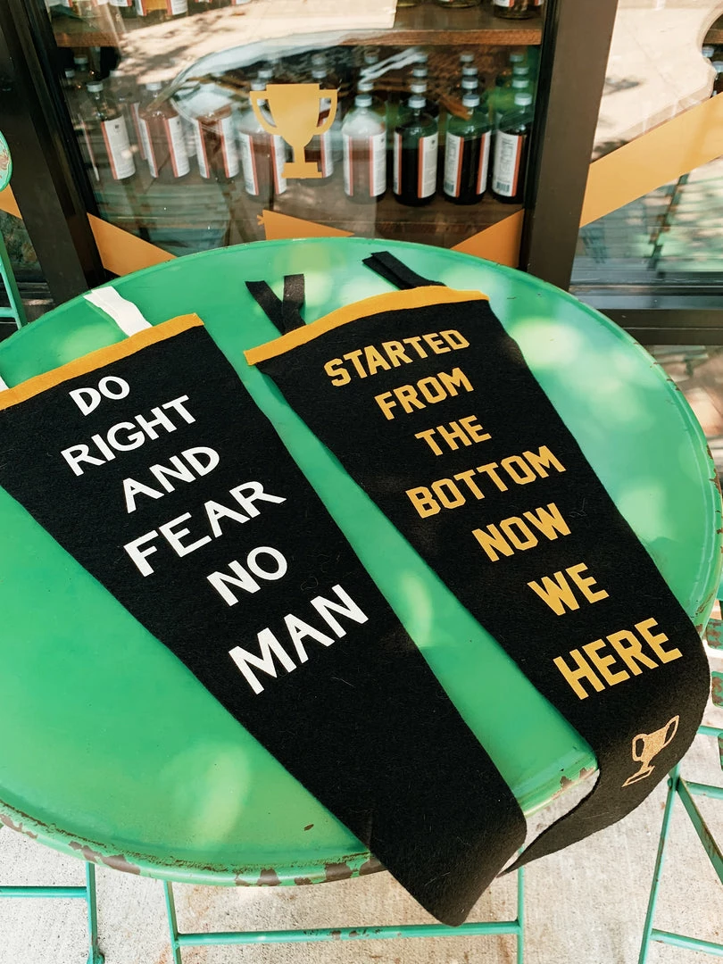 Oxford Pennant: Do Right And Fear No Man Pennant