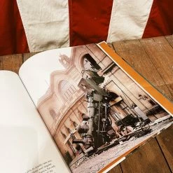 Chronicle Books History As They Saw It Gifts For Him